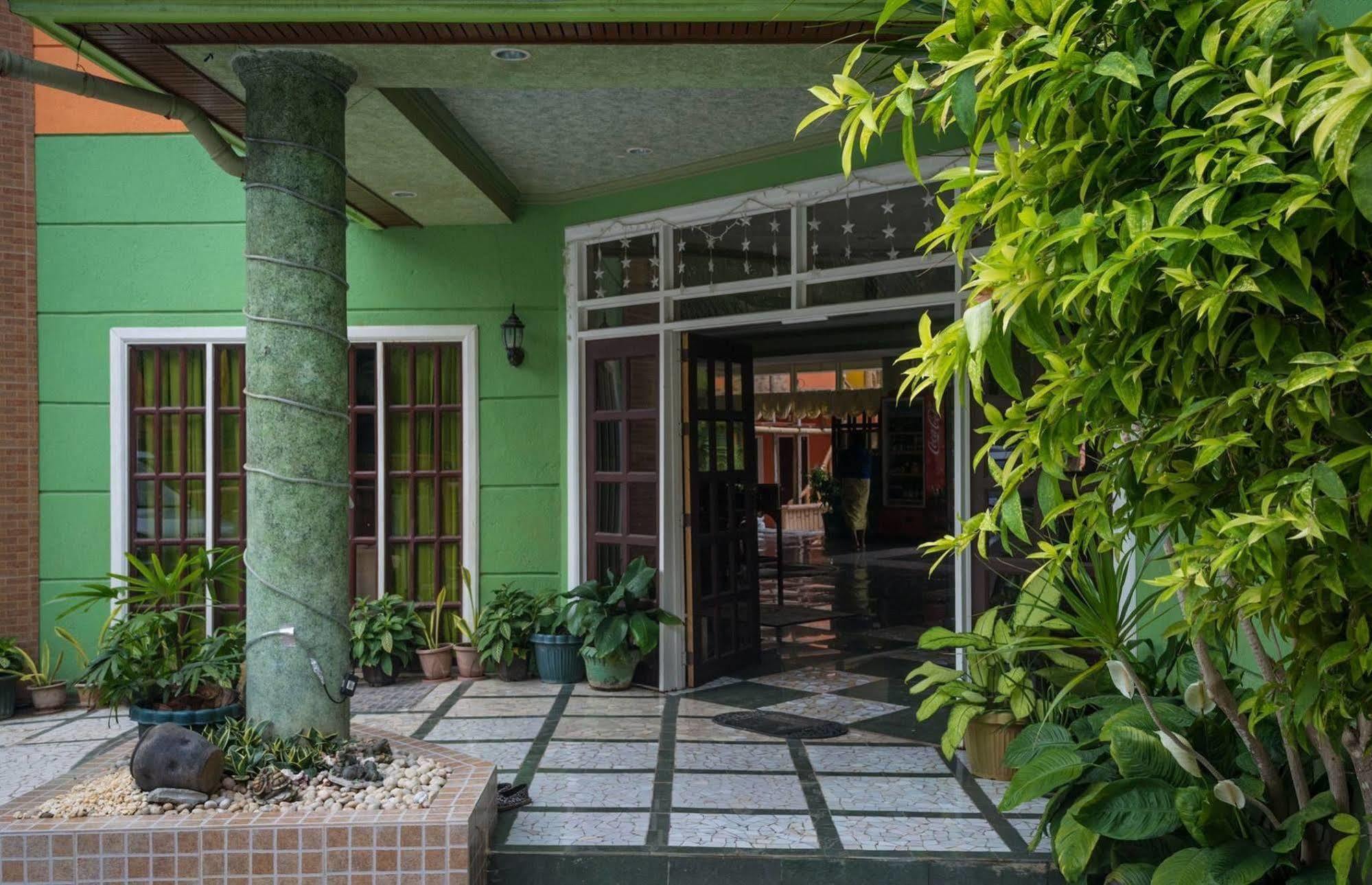 Stefanie Grace Paradise Inn Loboc Exteriör bild